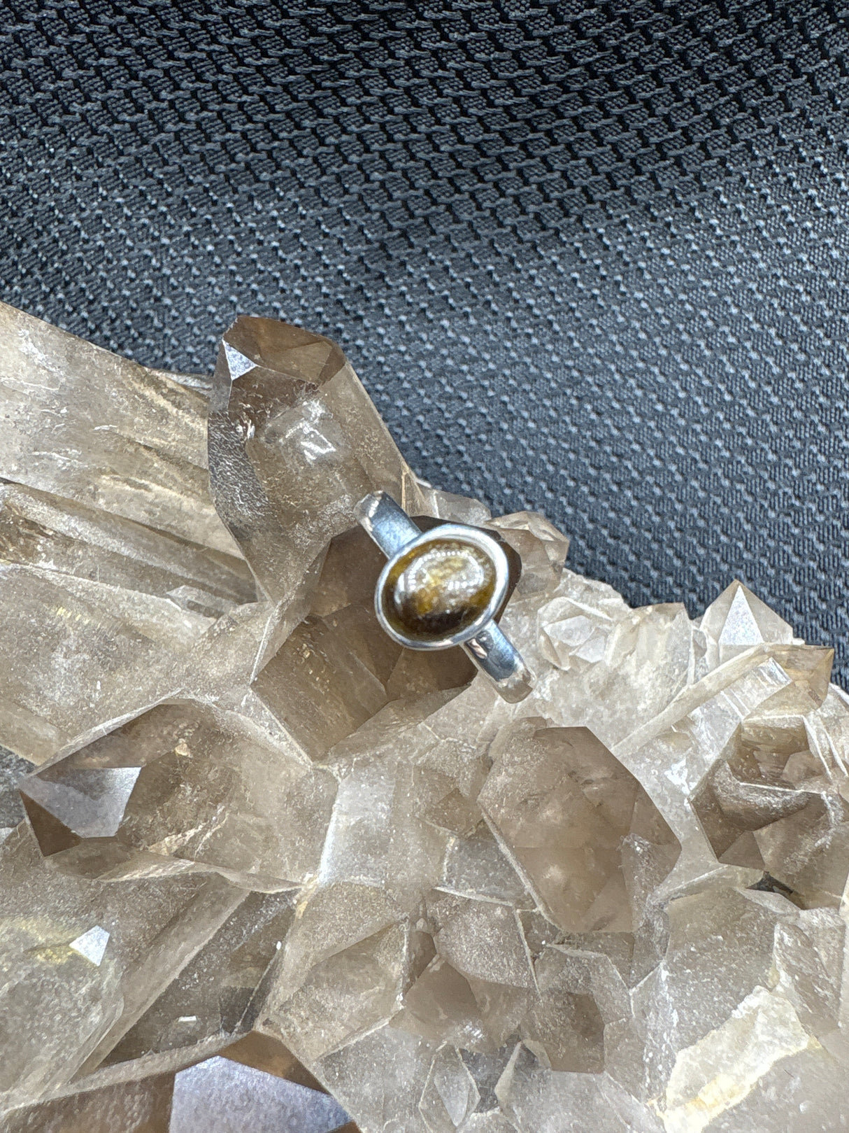 Sterling Silver Labradorite Oval Ring - Size 7