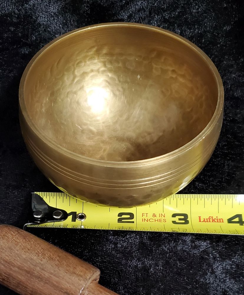 Hand Beaten Singing Bowl 3"