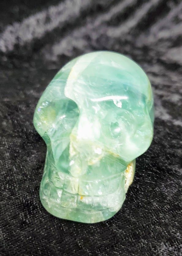 Fluorite Skull Medium