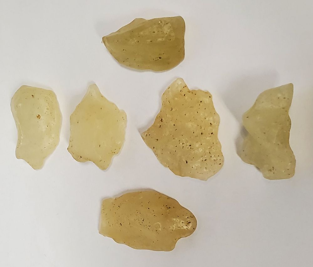 Libyan Glass Medium B