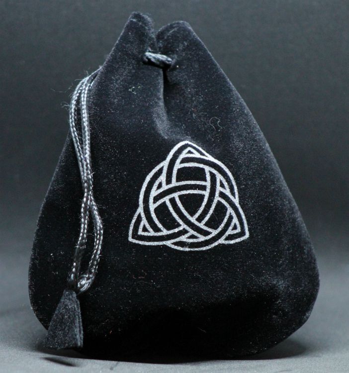 Triquetra Velvet Bag