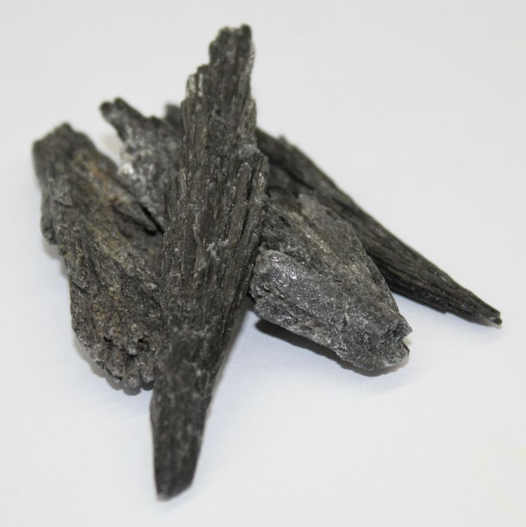Kyanite Black Blades Medium