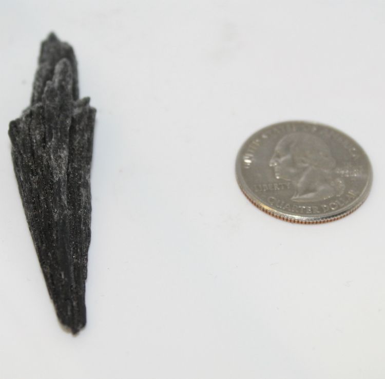 Kyanite Black Blades Large