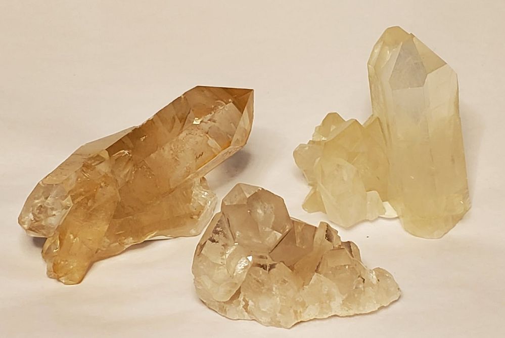 Lithium Quartz Clusters Small