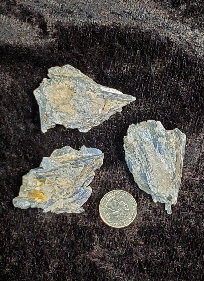 Blue Kyanite Specimen (64-78g)