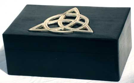 Triquetra Box