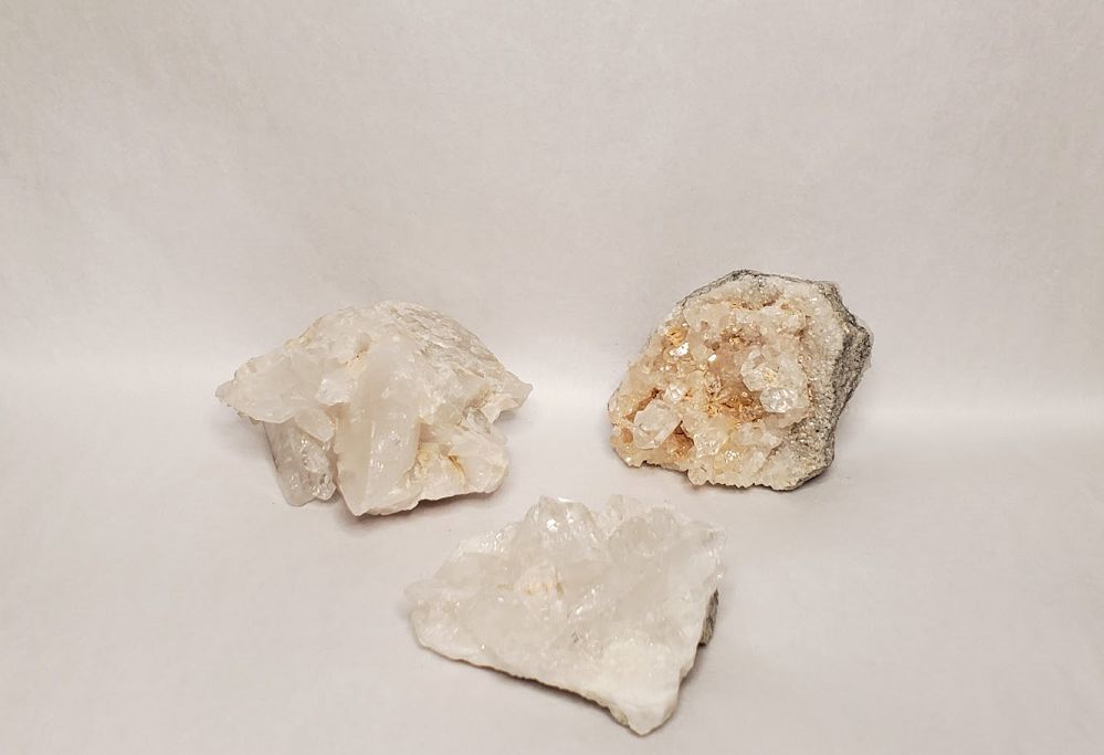 Arkansas Mini Quartz Cluster - X-Large (2")