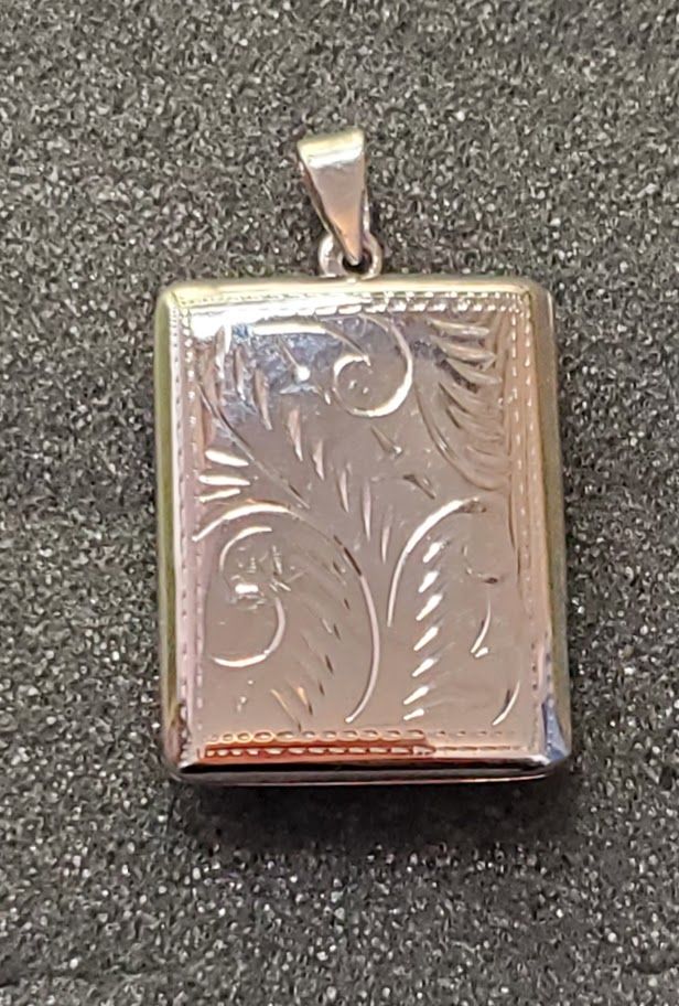 Sterling Silver Etched Locket (1" x 3/4")
