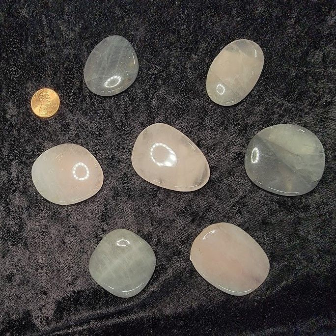 Luna Rose Palm Stone