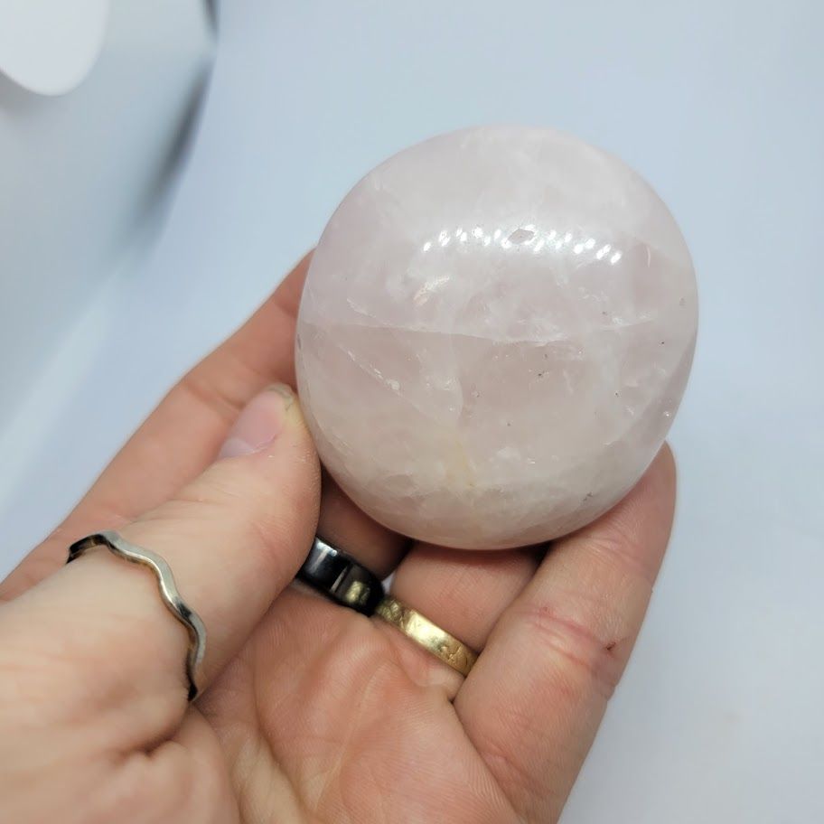 Rose Quartz Palm Stone - Medium