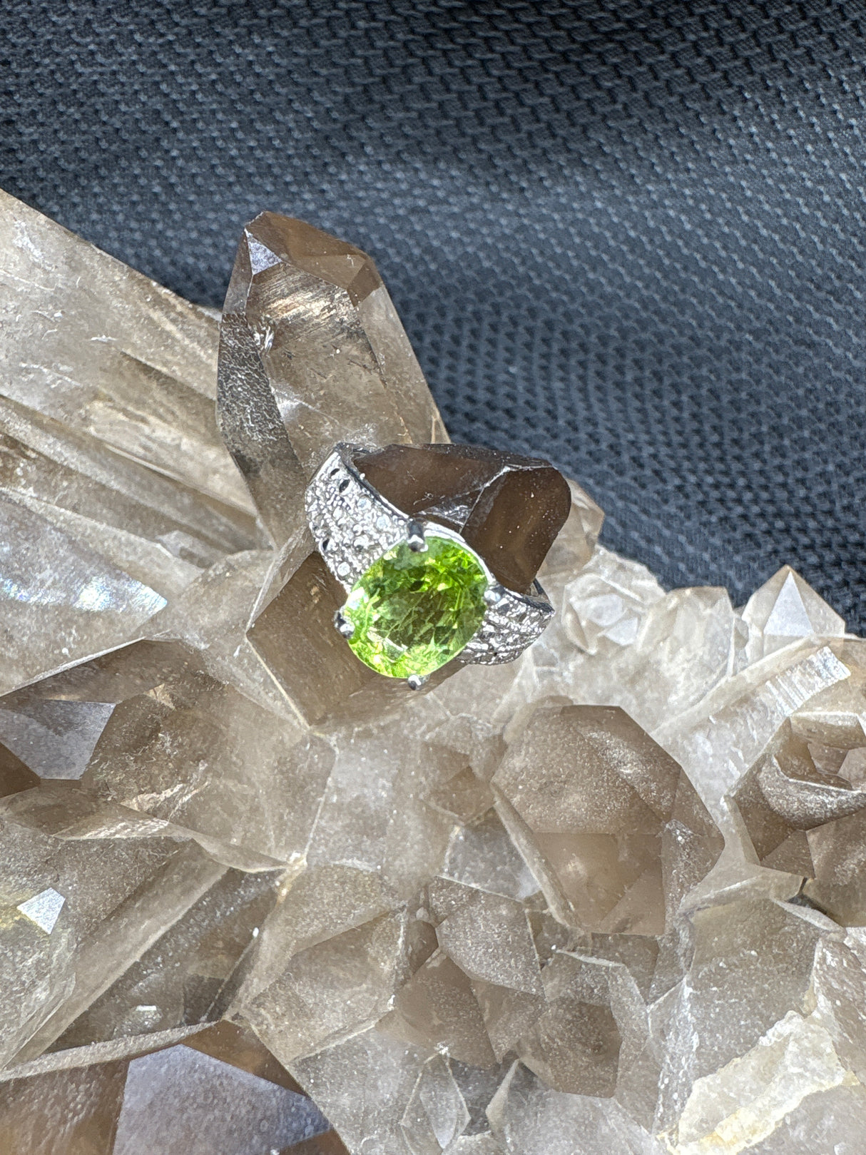 Sterling Silver Peridot Faceted Ring - Size 5