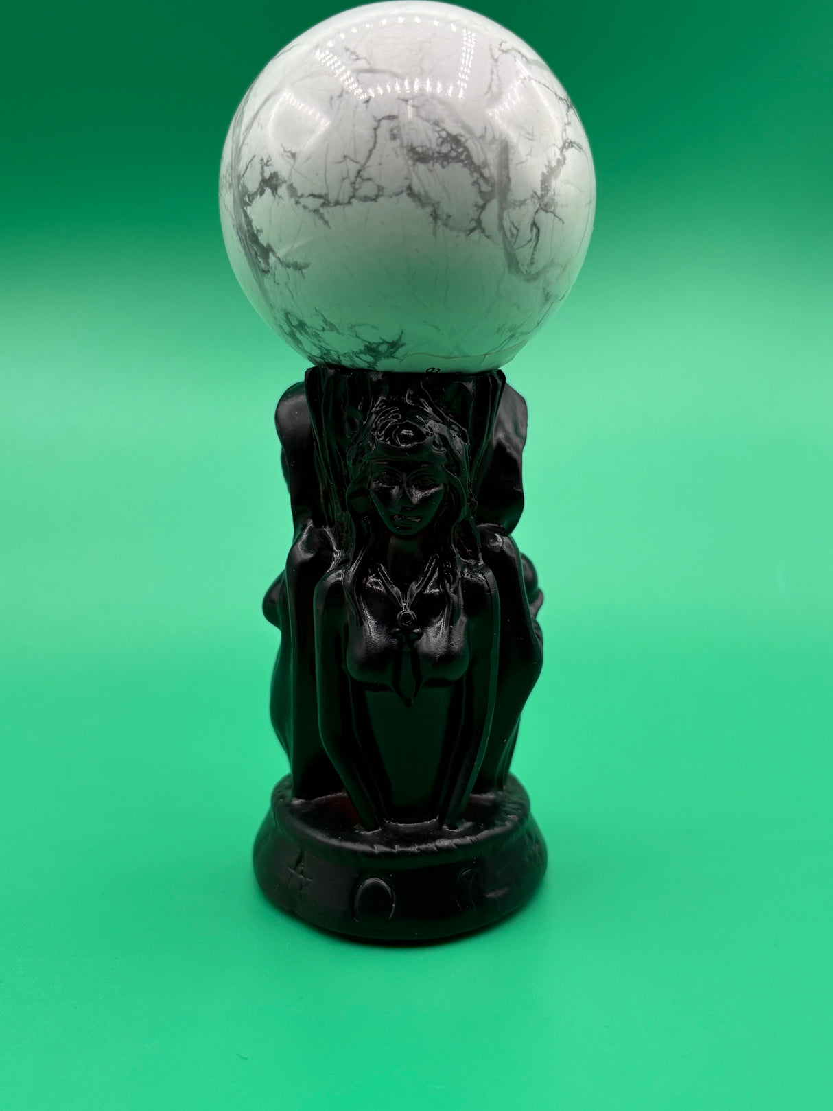 Mother, Maiden & Crone Sphere Holder