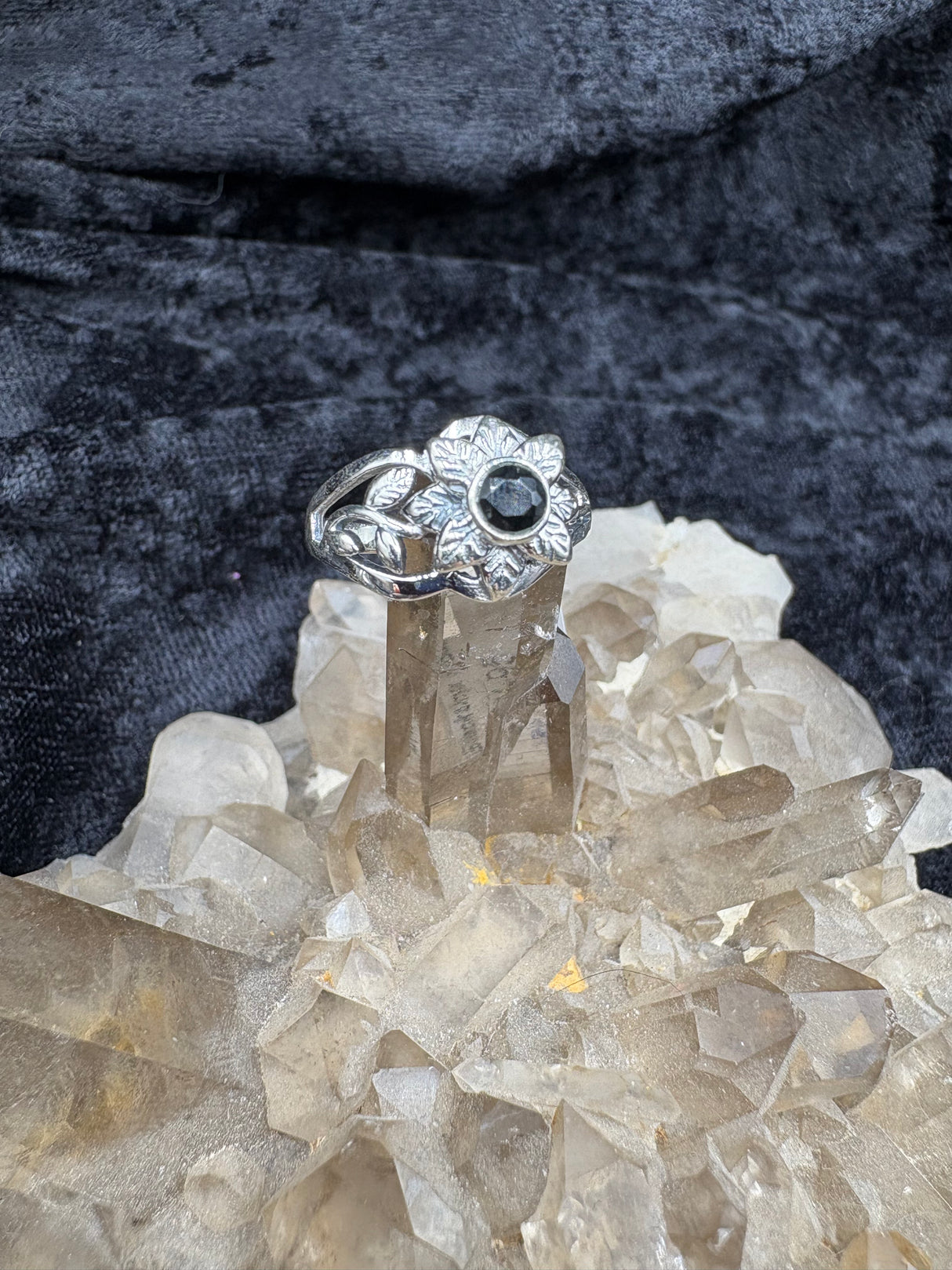 Sterling Silver Black Onyx Flower Ring - Size 8