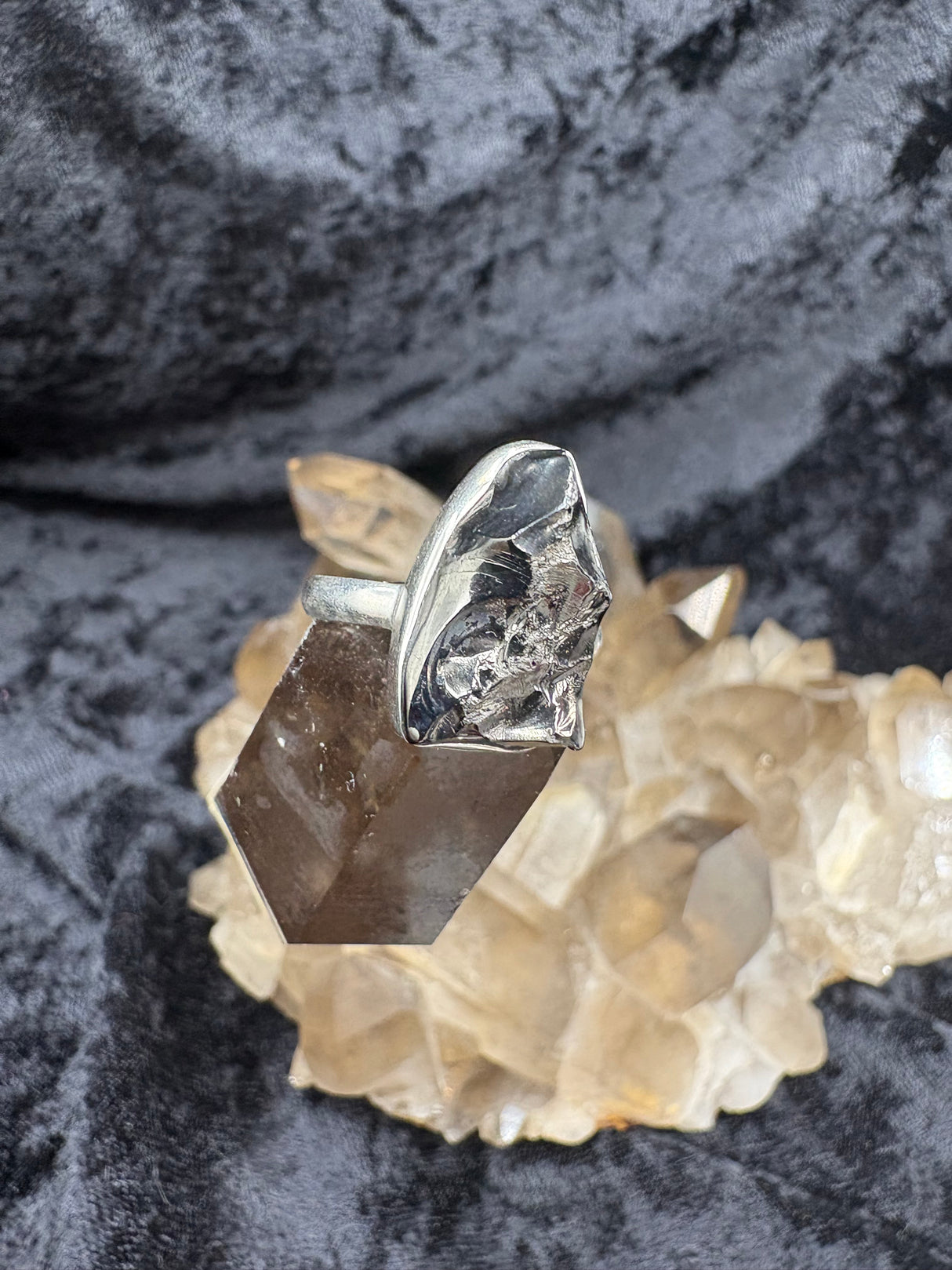 Sterling Silver Shungite Ring - Size 7