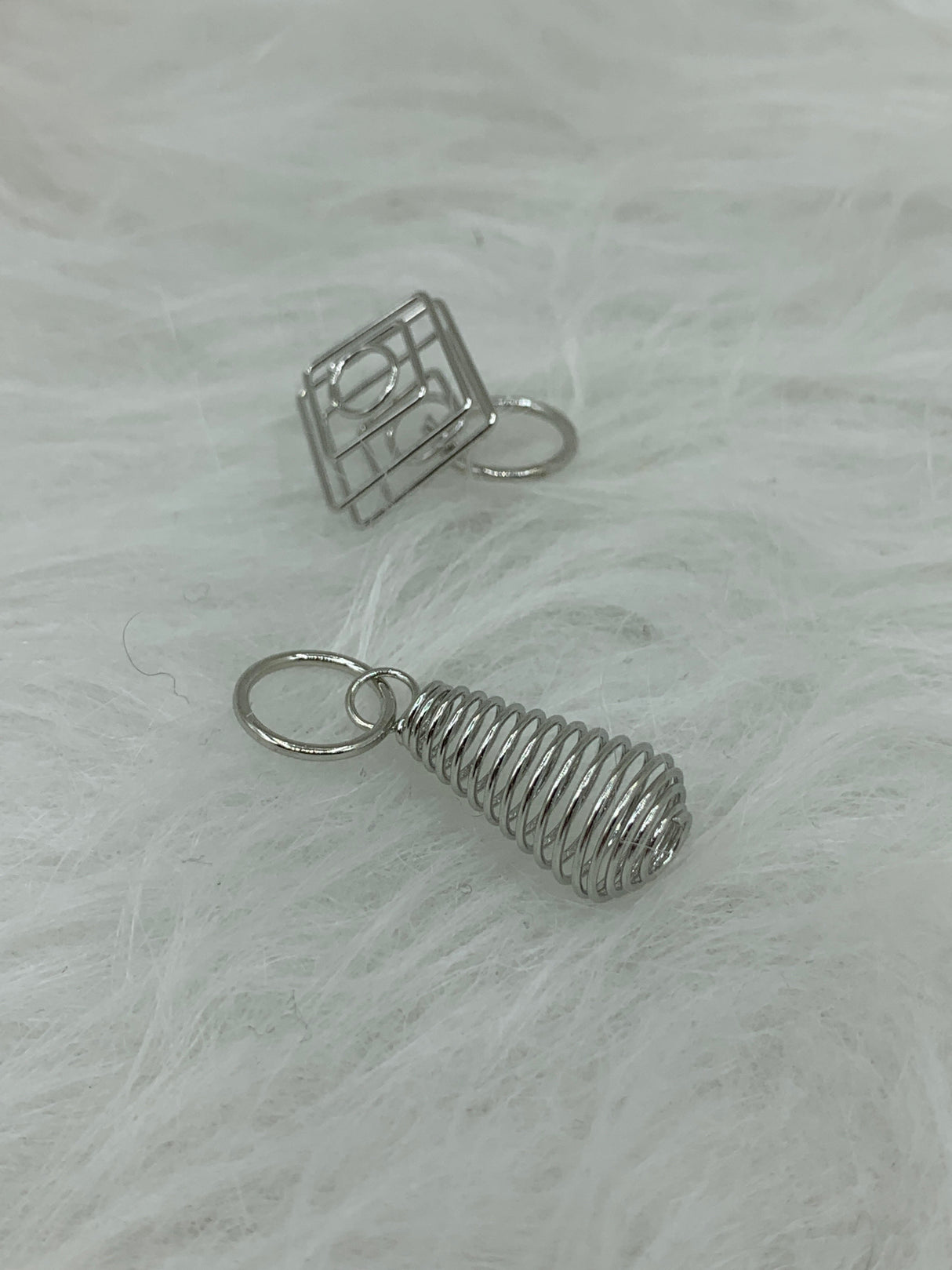 Assorted Shape - Silver Stone Cage