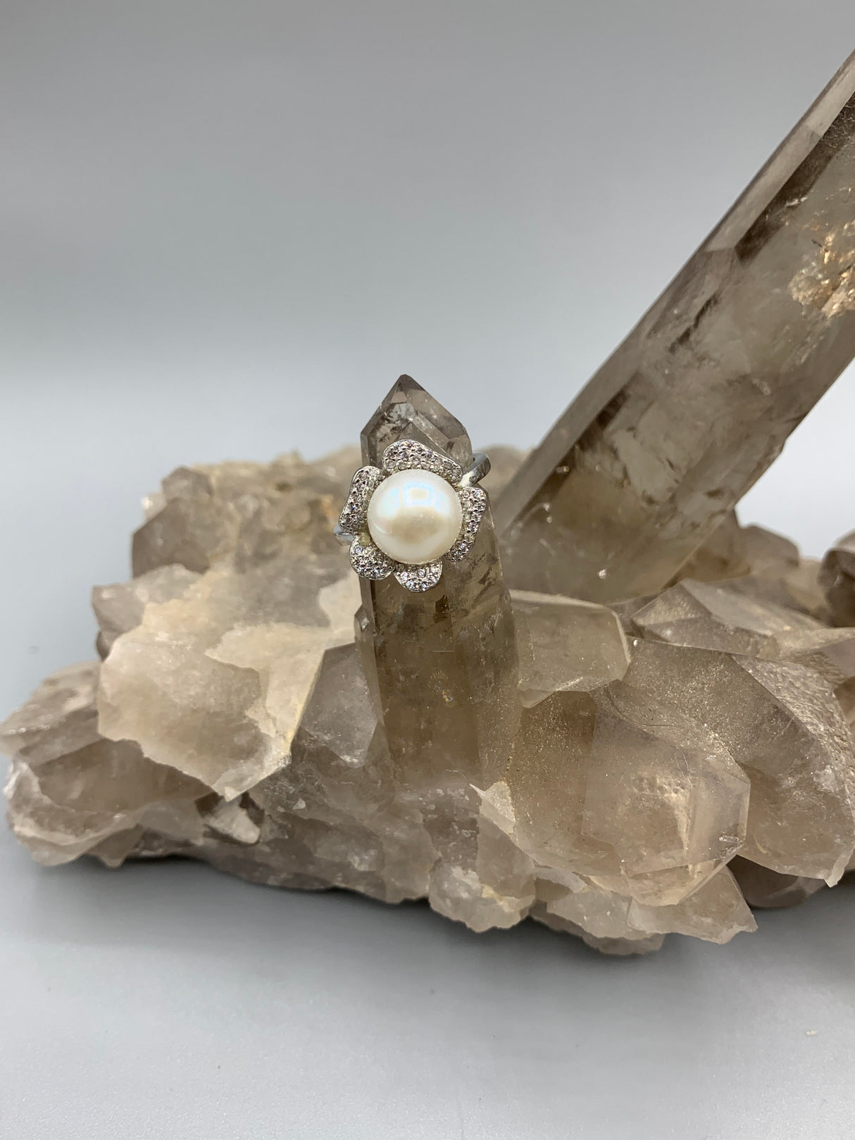 Sterling Silver Pearl Flower Ring - Size 6