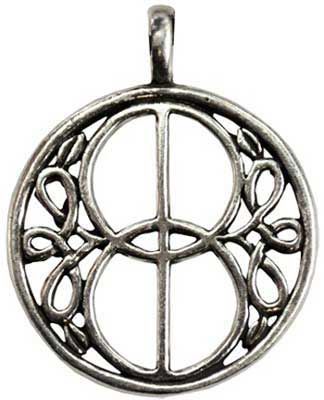 Celtic Vision Well Cover Amulet
