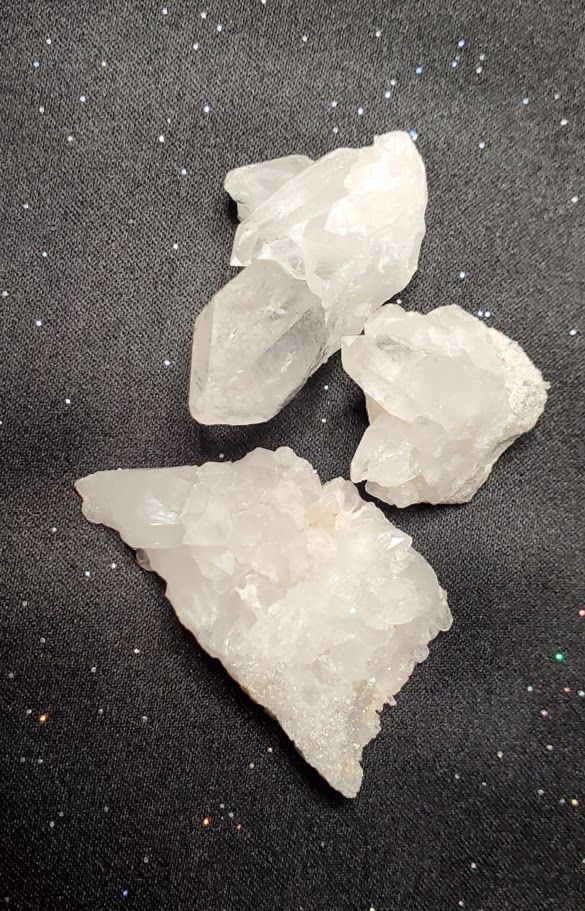 Arkansas Mini Quartz Cluster - Medium (1-1.5")