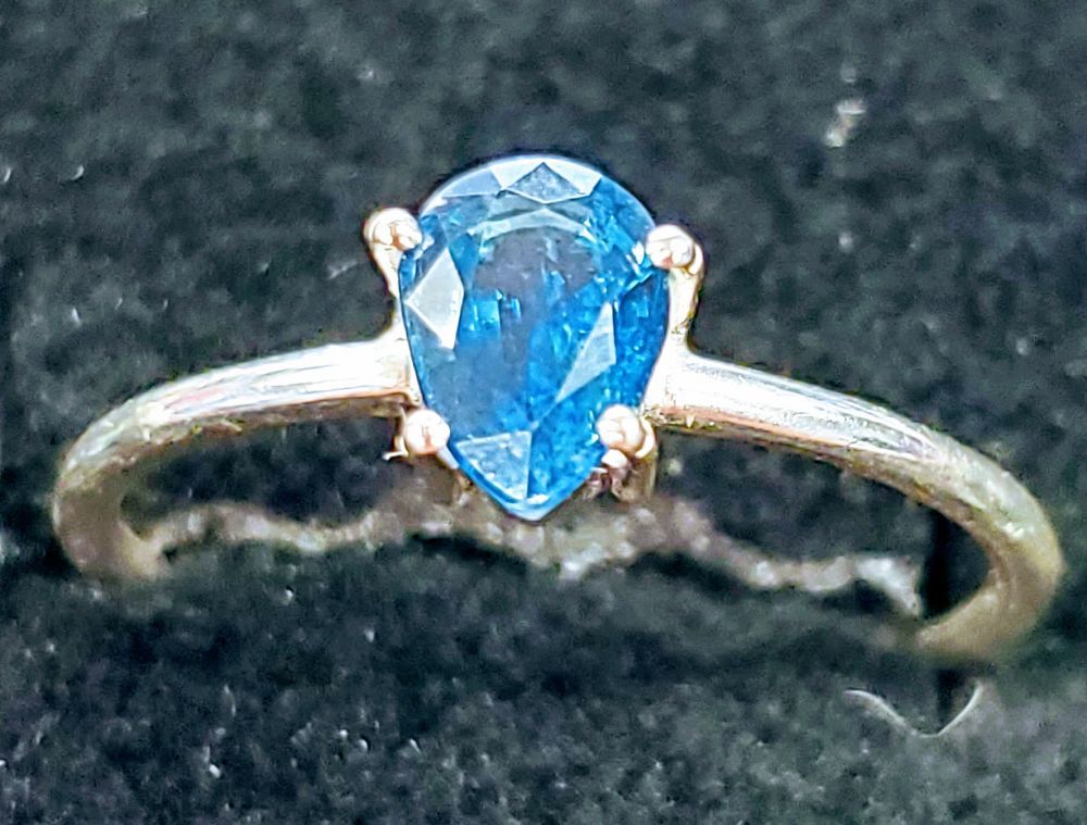 Blue Topaz Ring (silver)9