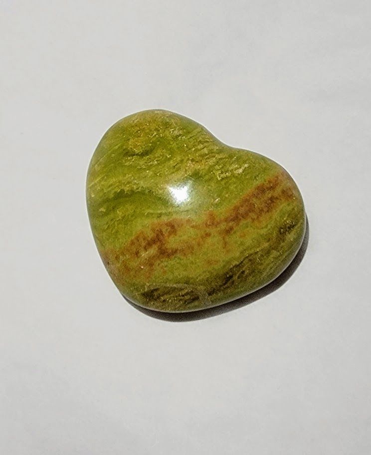 Green Opal Heart 65g