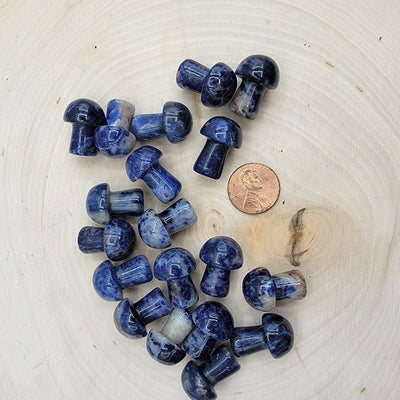 Gemstone Mushroom Carving - 0.5 Inch