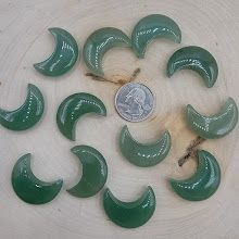 Gemstone Crescent Moon Carving - 1.5 Inch