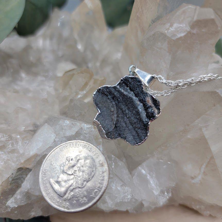 Agate Druzy Flower Pendant