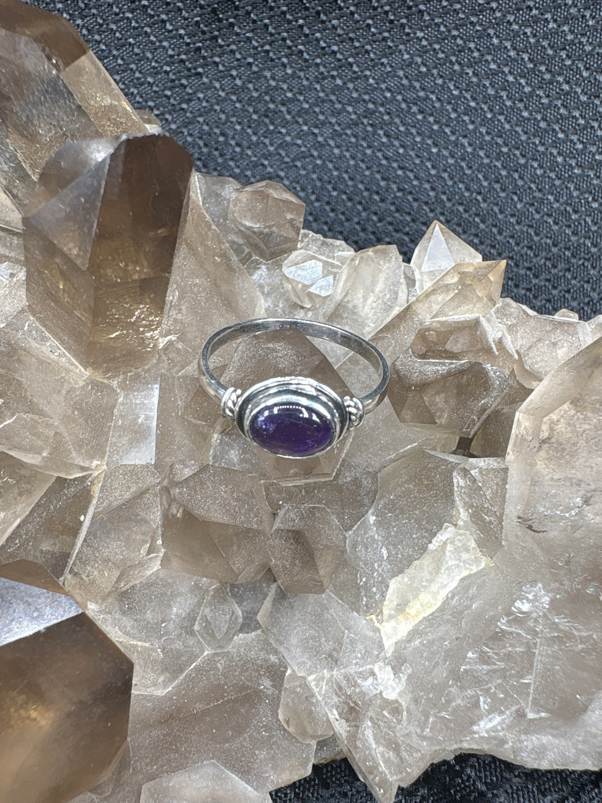 Sterling Silver Amethyst Petite Oval Ring - Size 7.5