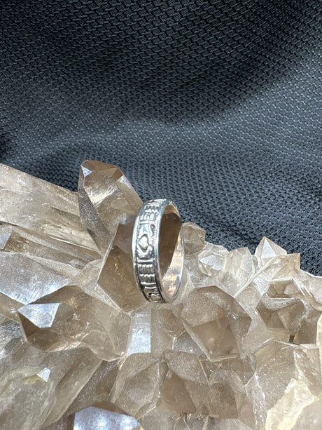 Sterling Silver Claddagh Ring