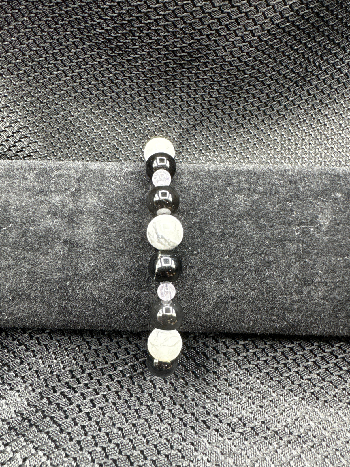 Amethyst, Howlite & Obsidian Bracelet