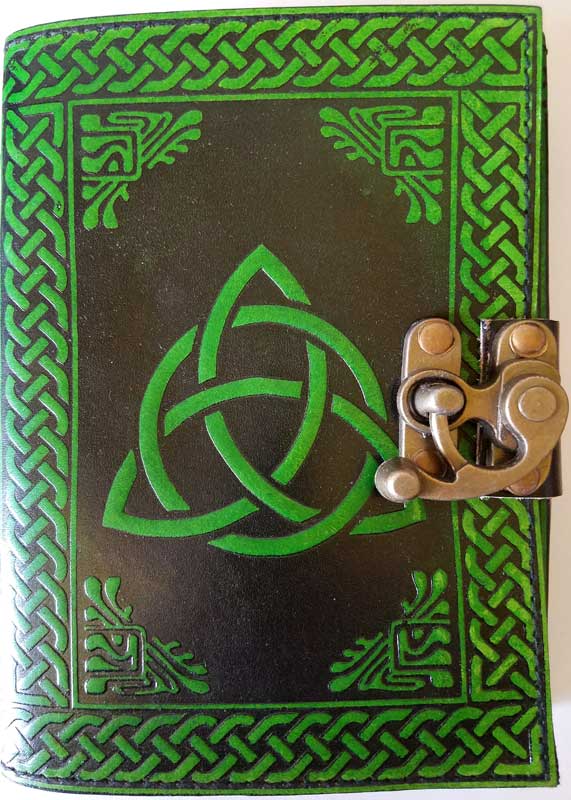 Triquetra Green leather w/latch
