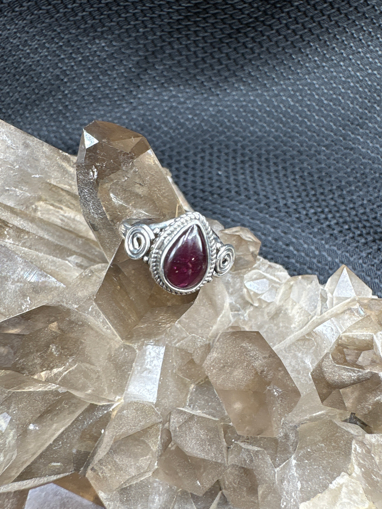 Sterling Silver Garnet Teardrop Ring - Size 5.5
