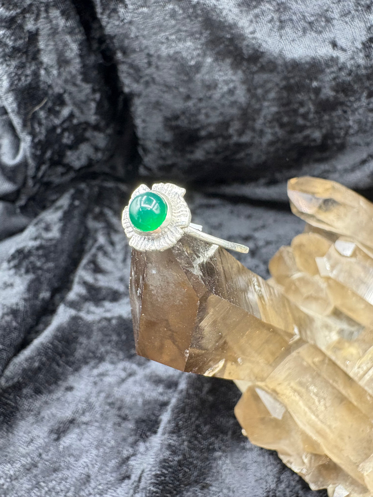 Sterling Silver Green Flower Ring - Size 7