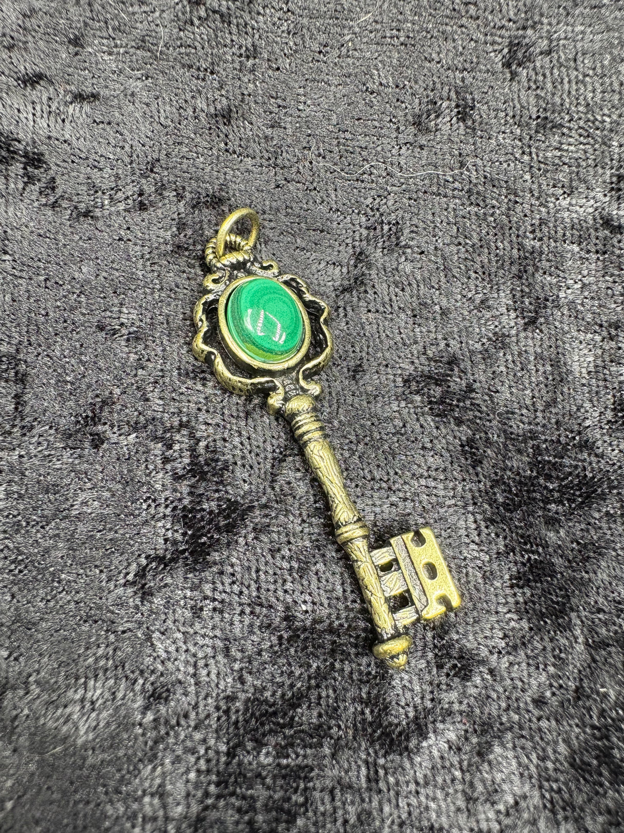 Sterling Silver Malachite Key Pendant