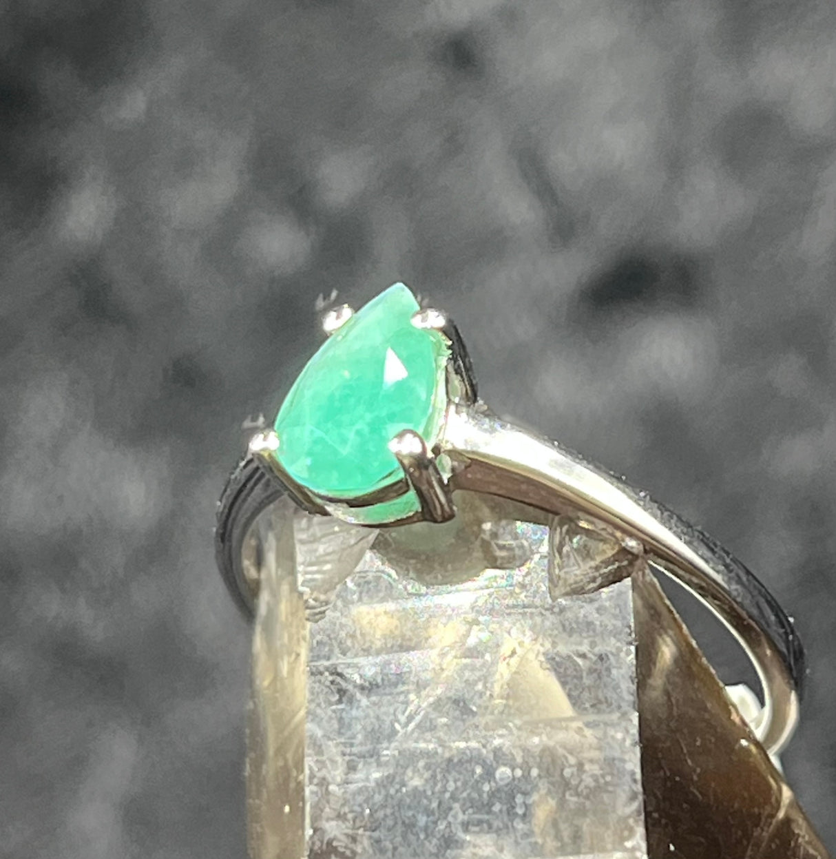 Sterling Silver Emerald Teardrop Ring - Size 9