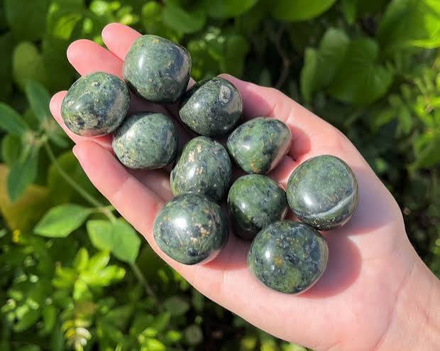 Jade Nephrite - Large Tumbled